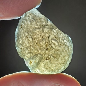 UNIQUE Natural Colombianite Stone, Ununiformed, 18.7 grams