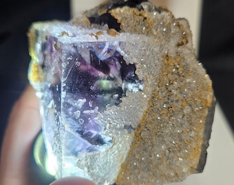GRAN Cristal de Fluorita Fantasma con Drusa de Cuarzo Brillante de Nigeria, FLUORESCENTE, 552 gramos
