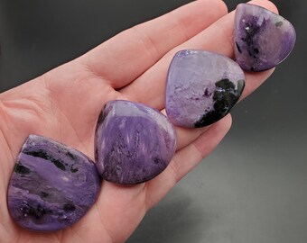 Lágrima Charoite Cabochon, 32-43mm de longitud, USTED SELECCIONA