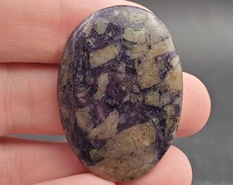 Tiffany Stone Cabochon, 59 carats, 42x30mm