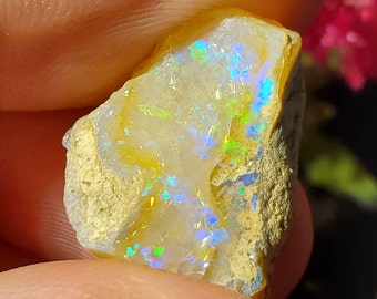 Natural Ethiopian Opal Crystal, Raw 15 Carat with Colorplay