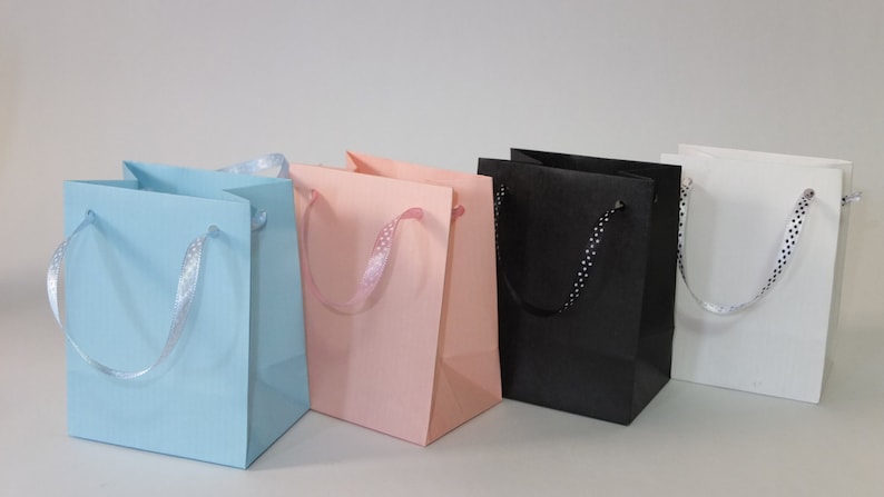 Extra petits sacs cadeaux 4 couleurs avec poignées en ruban à pois Pk. de 10 sacs faits à la main image 1