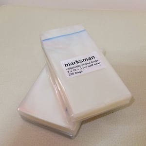 250 Cello / Cellophane Taschen (7 x 10) plus 3 cm. SELF SEAL 250