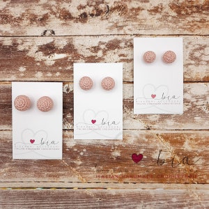 BUBBLEGUM Peach Rose crochet stud earrings - Candy Collection