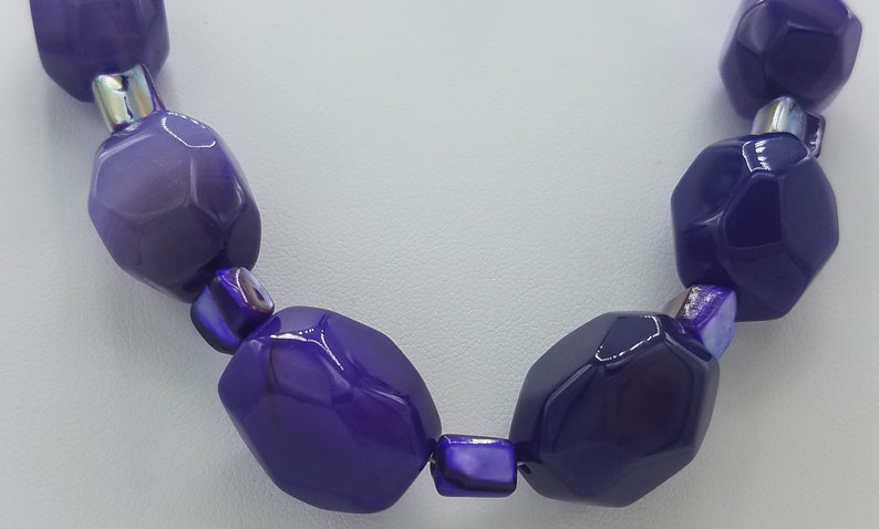 Purple Statement Necklace /& Earring Set