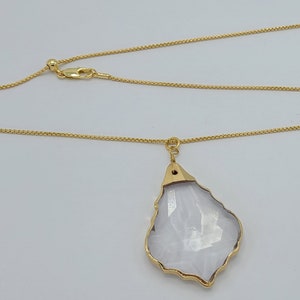 Gold Cut Class Pendant Necklace