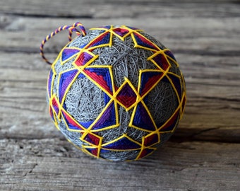 Cloisonne Temari Ball, Jewel Tone Geometric Temari, Interlaced Triangles Temari Ball Ornament, Christmas Temari Ball Ornament Bauble