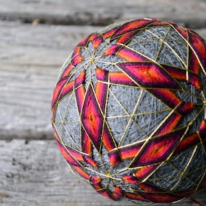Autumn Star Temari Ball, Traditional Japanese Folk Craft Temari Ball, Hand Embroidered Temari Ornament Ball
