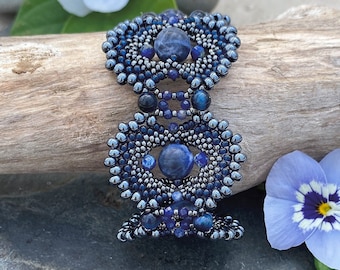 Bracelet with Sodalite, Lapis Lazuli and Miyuki Beads / Antique Czech Glass Button Clasp / Vintage Style