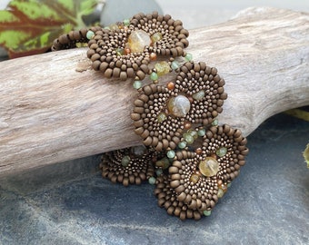 Bracelet with Citrine, Hessonite Garnet, Green Garnet, Snowflake Jade and Miyuki Beads / Antique Czech Glass Button Clasp / Vintage Style