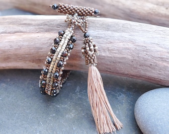 Hand Woven Bracelet with Natural Spinel Gemstones and Miyuki Beads, Silk Tassel / Black, Antique Gold Bracelet / Vintage Style / Art Deco