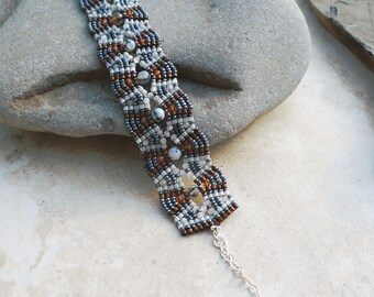 Hand Woven Bracelet with White Agate, Blue Moonstone, Hessonite Garnet and Miyuki Beads / Sterling Silver Clasp / Vintage Style / Art Deco