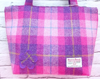 Scottish Harris Tweed® A4 Tote-shopper in roze-paarse ruit | Studenten Tweed Schoudertas | Geruite Tweed draagtas | Tartan Tweed-tas