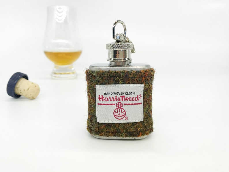 1oz Hip flask with Harris Tweed® sleeve in flecked olive green Scottish Wedding Party Gift Wedding Memento Teacher's Gift image 3