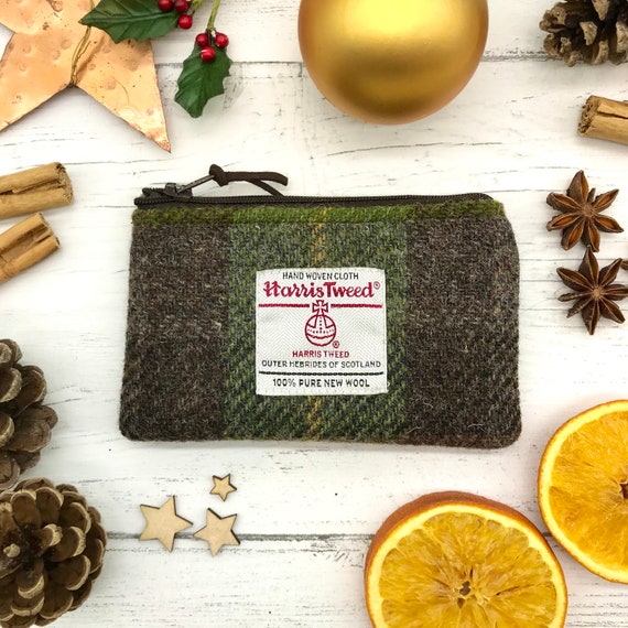 Scottish Harris tweed zipped coin purse in beige /& gold check Scottish tweed zipper purse in camel and mustard check Scottish gift