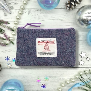 Lavender Harris Tweed® Coin Purse: Scottish Wool Zipper Pouch