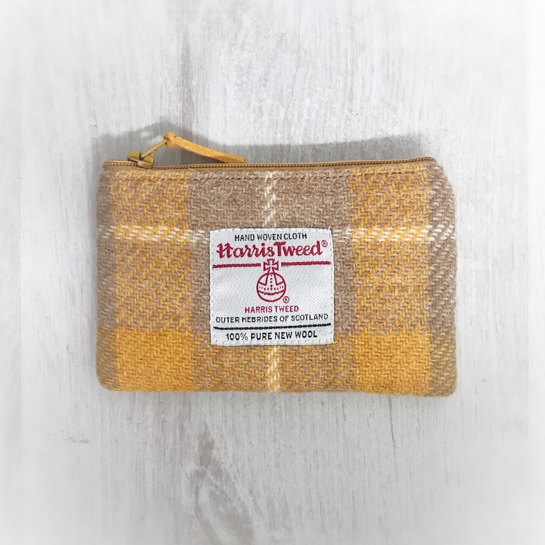 Scottish Harris tweed zipped coin purse in beige /& gold check Scottish tweed zipper purse in camel and mustard check Scottish gift
