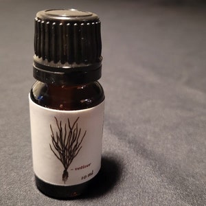 10ml Vetiver Oil - Direct from Haiti