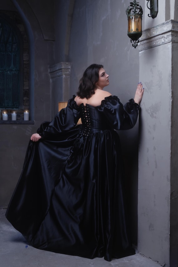 Vestido de novia negro de Odile España