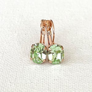 Swarovski pale mint green oval crystal drop earrings, Bridal jewelry, bridesmaid earrings, light green, bridesmaid gift, chrysolite