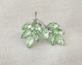 Mint earrings, crystal leaf earrings, light green, rhinestone drop earrings, bridesmaid gift, crystal leaf earring, chrysolite green mint