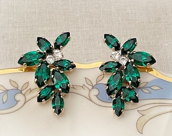 Emerald green marquise crystal earrings, Post earrings, bridal earrings, wedding jewelry, bridesmaid gift