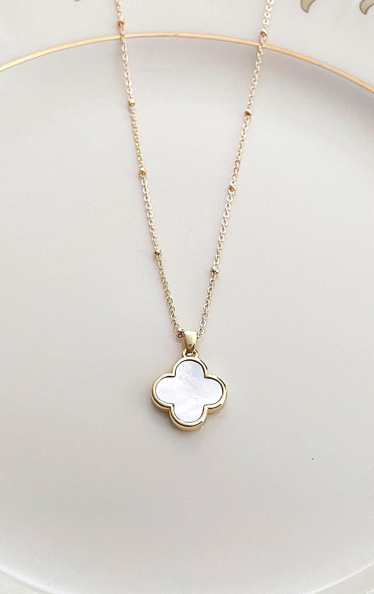 7 Clover Necklace - Etsy
