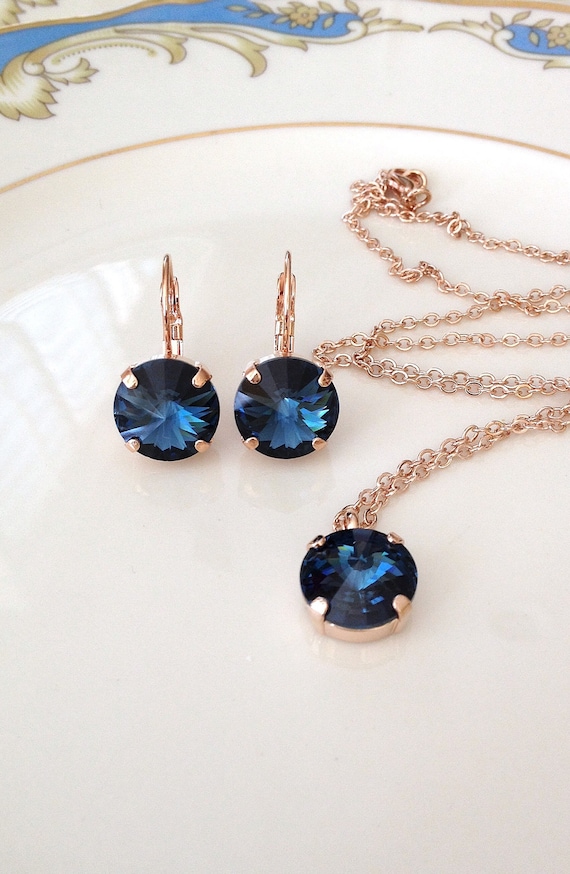 pendant navy crystal necklace