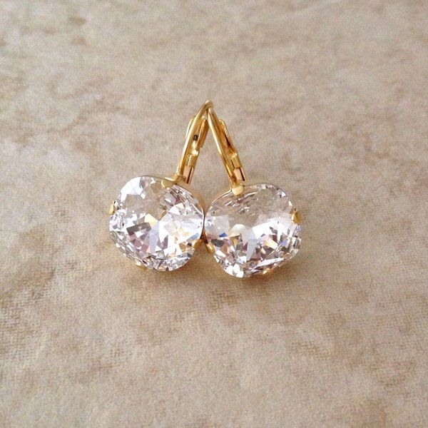 Cushion cut crystal earrings, Bridal earrings, clear crystal, rhinestone drops, white, gold, wedding earrings, bridesmaid gift