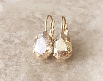 Champagne crystal teardrop earrings, rhinestone drop earrings, vintage wedding, bridal earrings, champagne, matte gold, gold