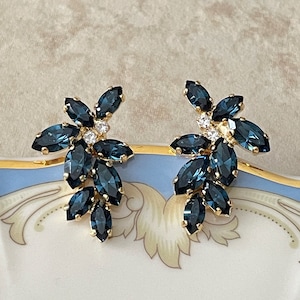 Swarovski Navy blue marquise crystal cluster earrings, bridal something blue earrings, Swarovski Montana blue, bridesmaid gift, dark blue