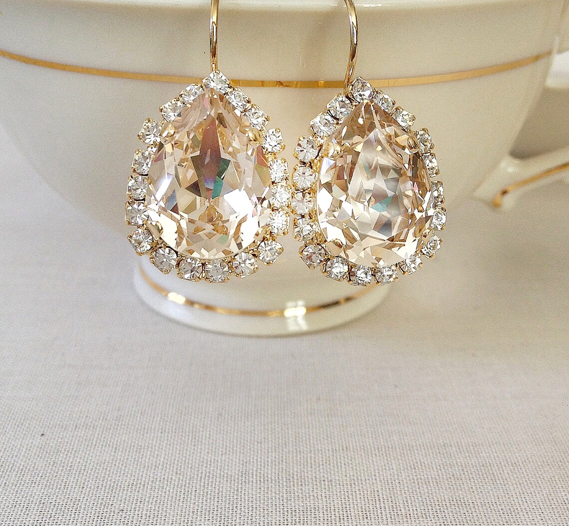 IST Jewelry - Tear Drop Cluster Necklace Champagne Crystals