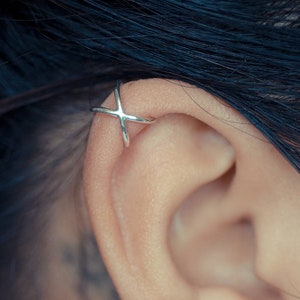Kreuz Knorpel Kein Piercing Ohrmanschette Sterling Silber | Minimalistische Ohrmanschette | Einfache Manschette