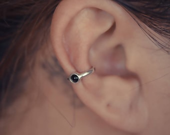 Natural Black Onyx Ear Cuff Sterling Silver | Minimalist Conch No Piercing Cuff | Black Onyx Earring