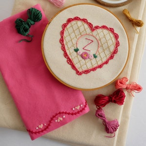 Cassia Digital Embroidery Pattern, Heart Embroidery Pattern, Valentine Embroidery Design, Flower Pattern, Digital Download, Mother&#39;s Day,