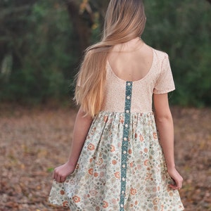 Baby&#39;s Breath Dress Sewing Pattern: Girl&#39;s Scoop Back Dress (PDF Download)