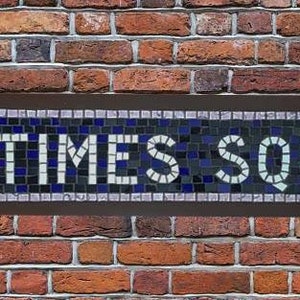 Times Square Mosaik New York U-Bahn Schild