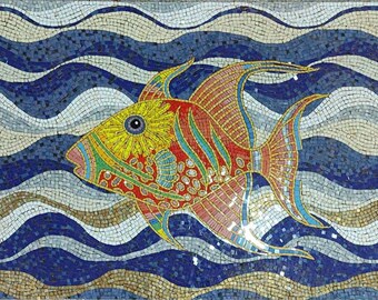 モザイクデザインの皿 魚 モザイクデザインの皿 魚