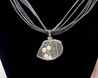 Wire-wrapped Sea Glass necklace with pearl beads