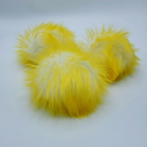 Plumeria Faux Fur Pom Pom image 8