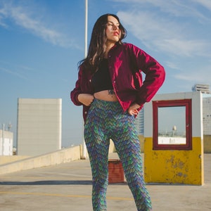 Yoga Mother of Dragons Fancy Rainbow Scales Look High Waist Leggings