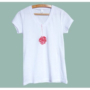 T-shirt femme, coton, pompon, sérigraphié imprimé main image 6