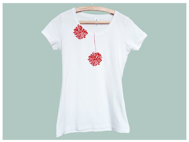 T-shirt femme, coton, pompon, sérigraphié imprimé main image 9
