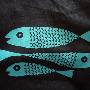 Fairtrade apron, fish. Organic cotton. Screen printed by hand. image 3