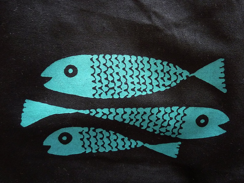 Fairtrade apron, fish. Organic cotton. Screen printed by hand. image 3