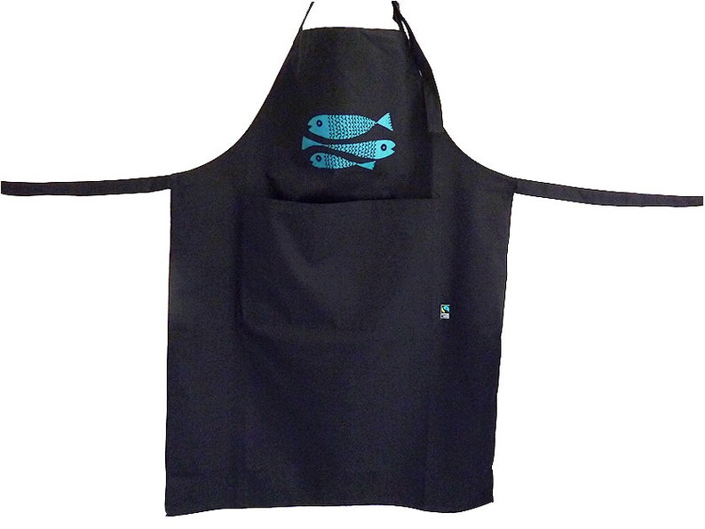 Fairtrade apron, fish. Organic cotton. Screen printed by hand. image 4