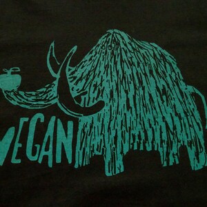 T-Shirt Männer, Bio Fairtrade, Vegan Mammut, Siebdruck handbedruckt Bild 4