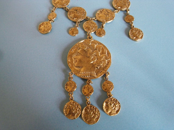 Vintage Trifari coin necklace