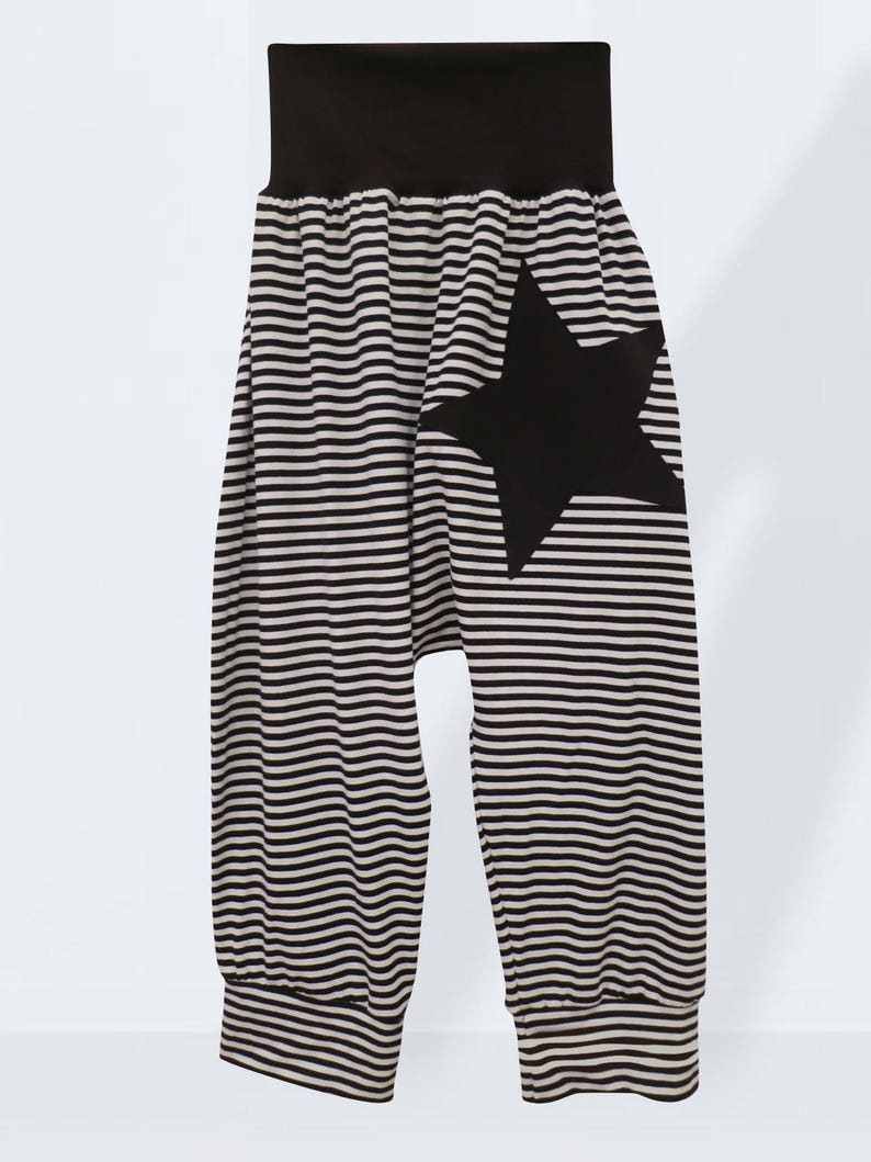 Sarouel noir et blanc rayé avec étoile en tissu jersey, pantalon rayé, pantalon en jersey noir et blanc, sarouel jusqu'aux genoux, grande taille image 4