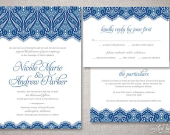Puede incluir: Conjunto de invitaciones de boda con detalles de encaje azul marino. La invitación incluye los nombres "Nicole Marie & Andrew Parker" y los detalles del evento. También se incluyen tarjetas de respuesta y detalles.